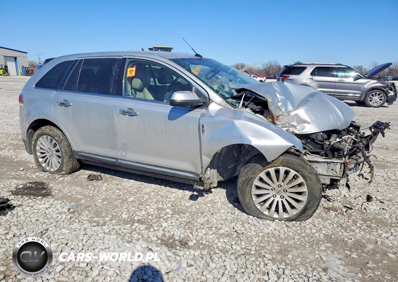 2013 Lincoln Mkx VIN:2LMDJ6JK4DBL33596 - 4