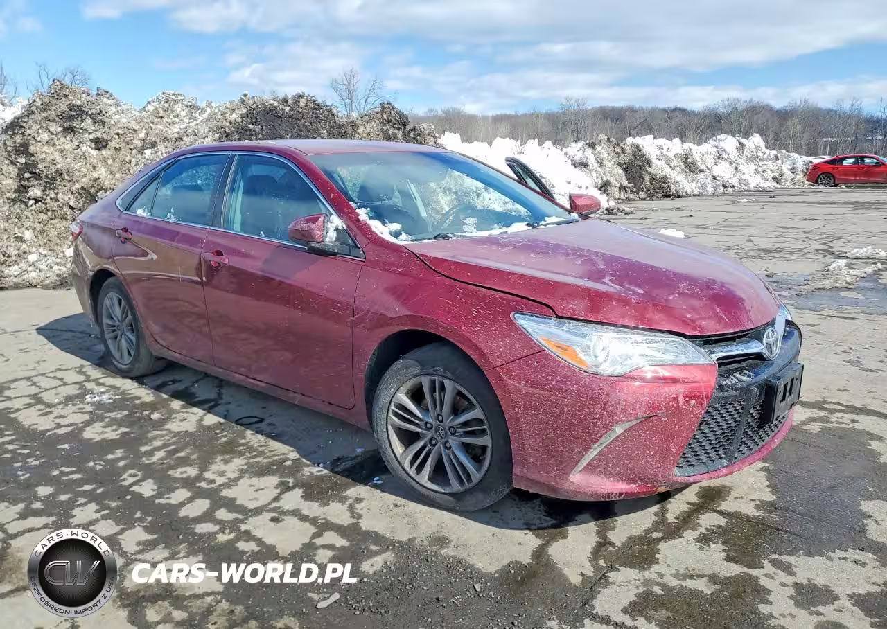 2016 Toyota Camry Le VIN:4T1BF1FK0GU578751 - 4