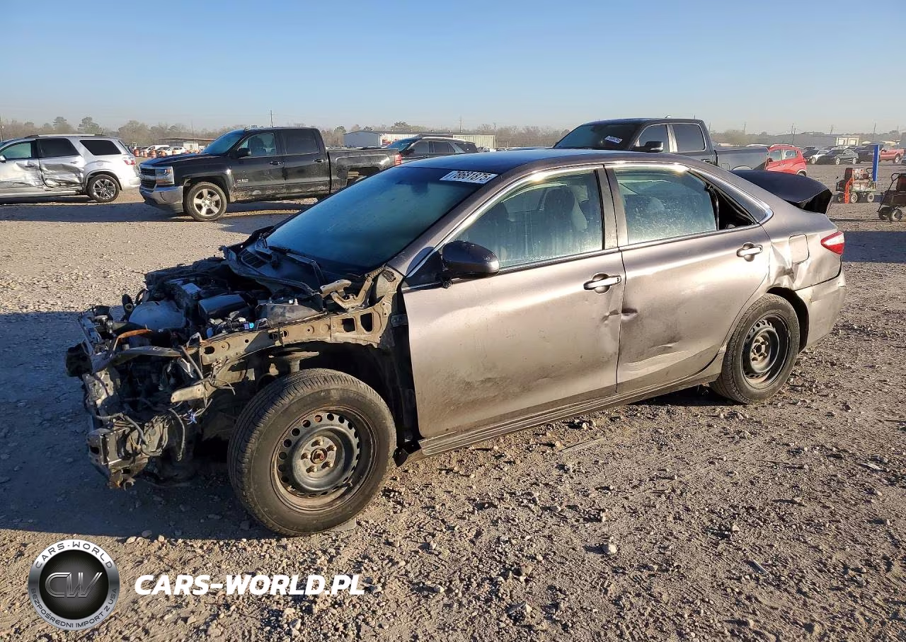 2015 Toyota Camry Le
