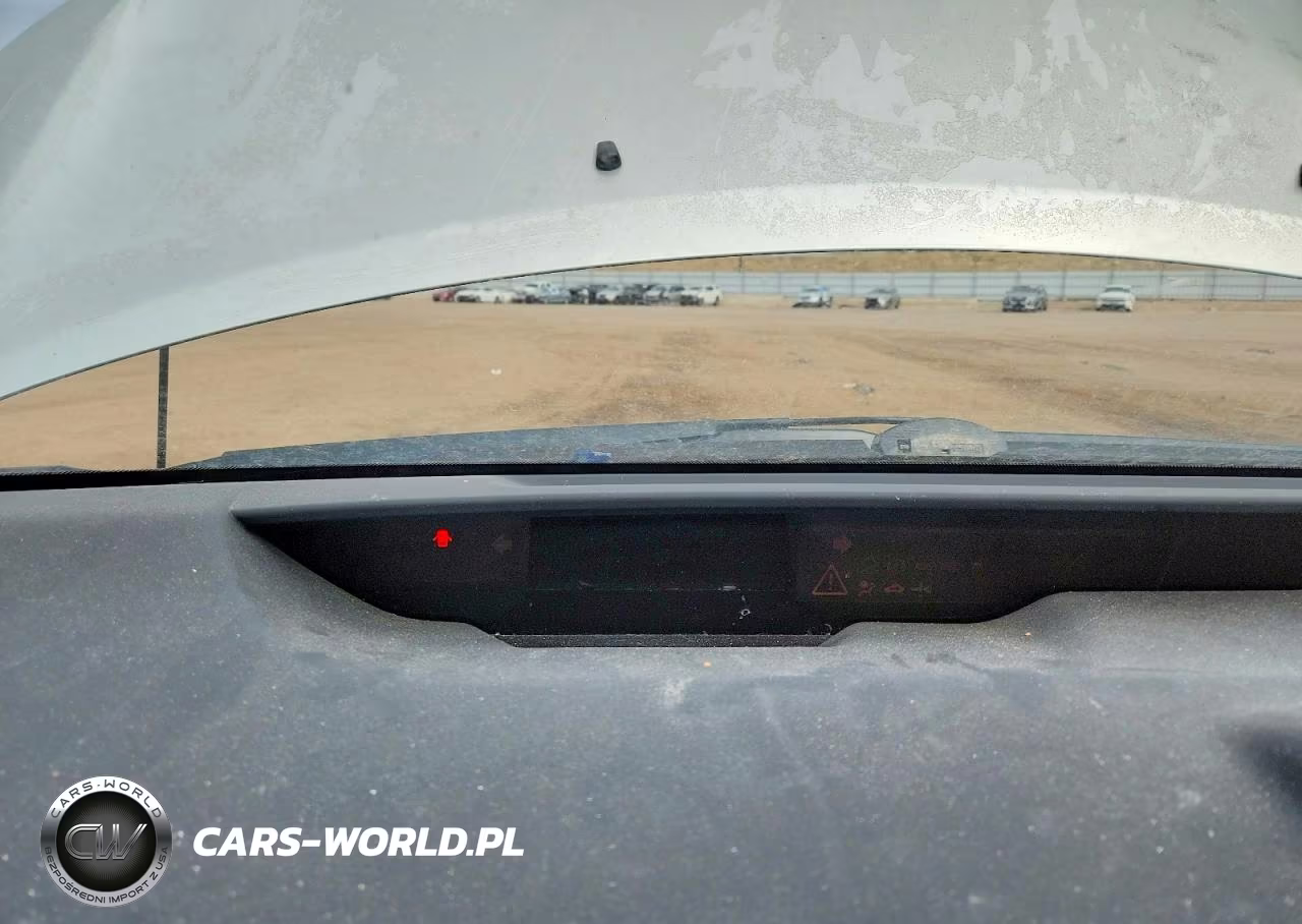 2005 Toyota Prius Base VIN:JTDKB20U753040793 - 9