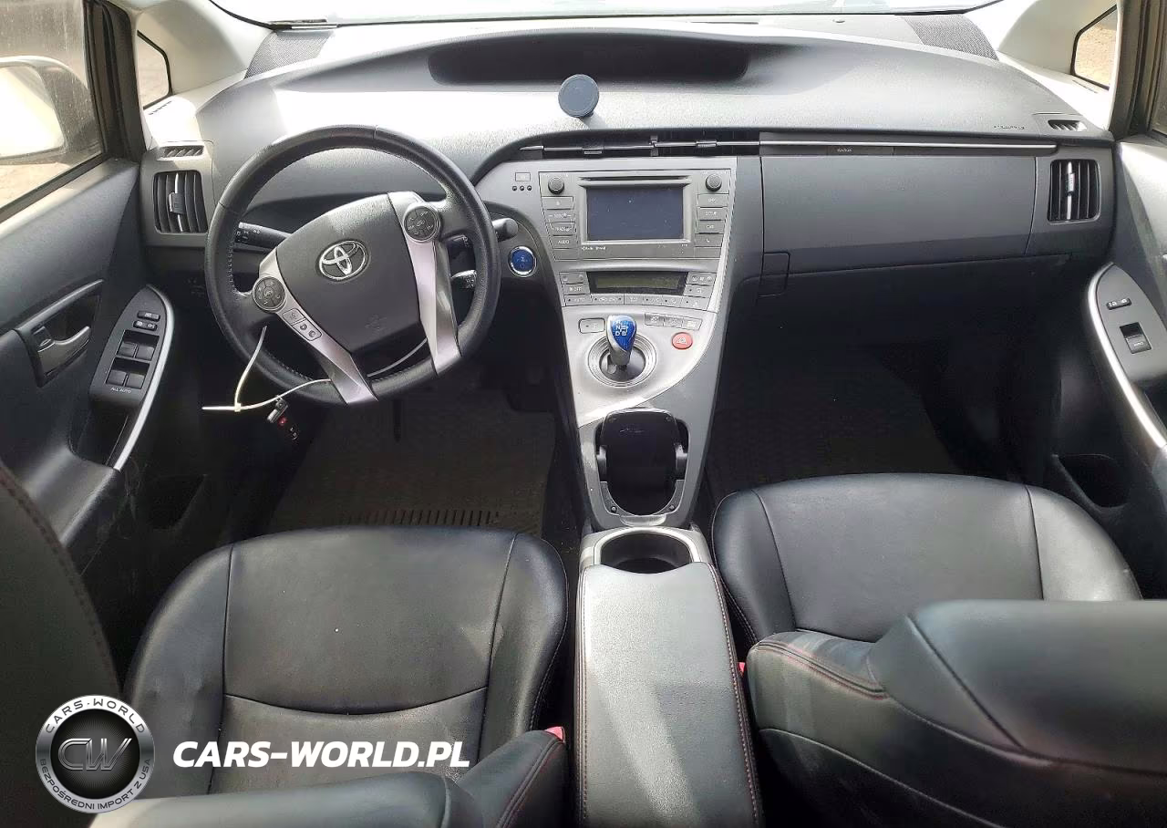 2013 Toyota Prius VIN:JTDKN3DU6D5612785 - 8