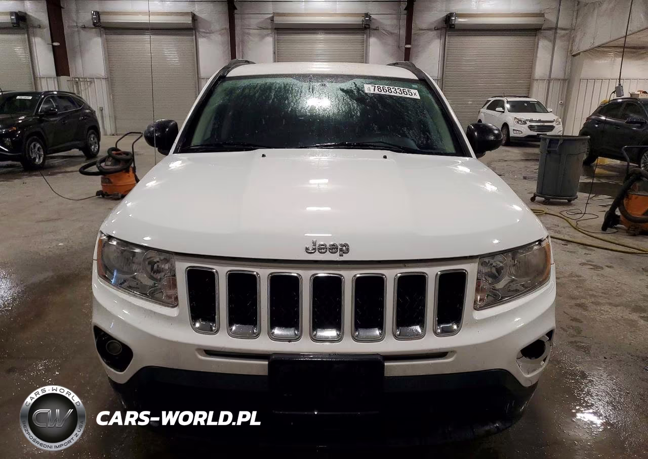 2011 Jeep Compass VIN:1J4NF1FB3BD263818 - 5