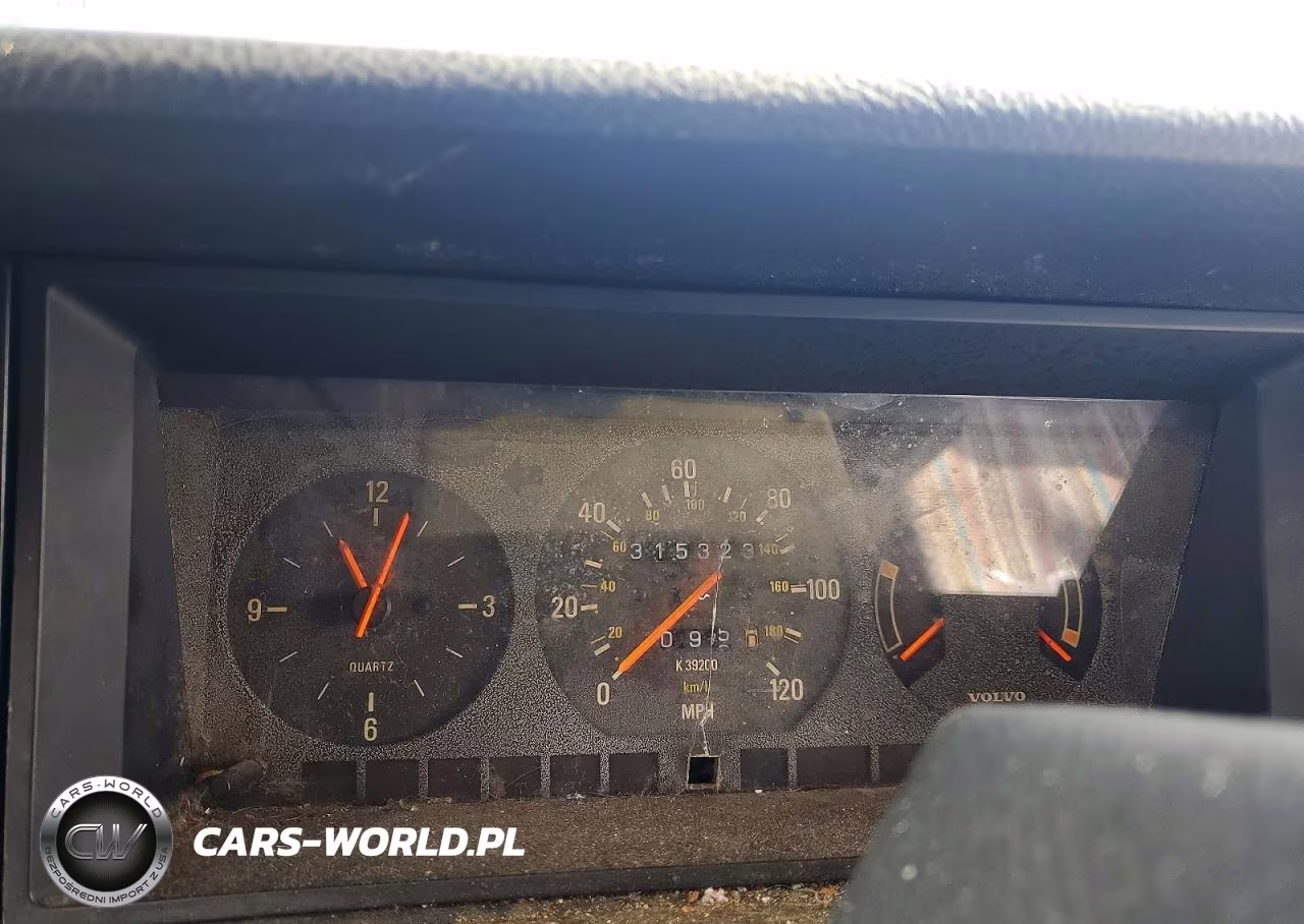 1993 Volvo 240 VIN:YV1AW8800P1958690 - 9
