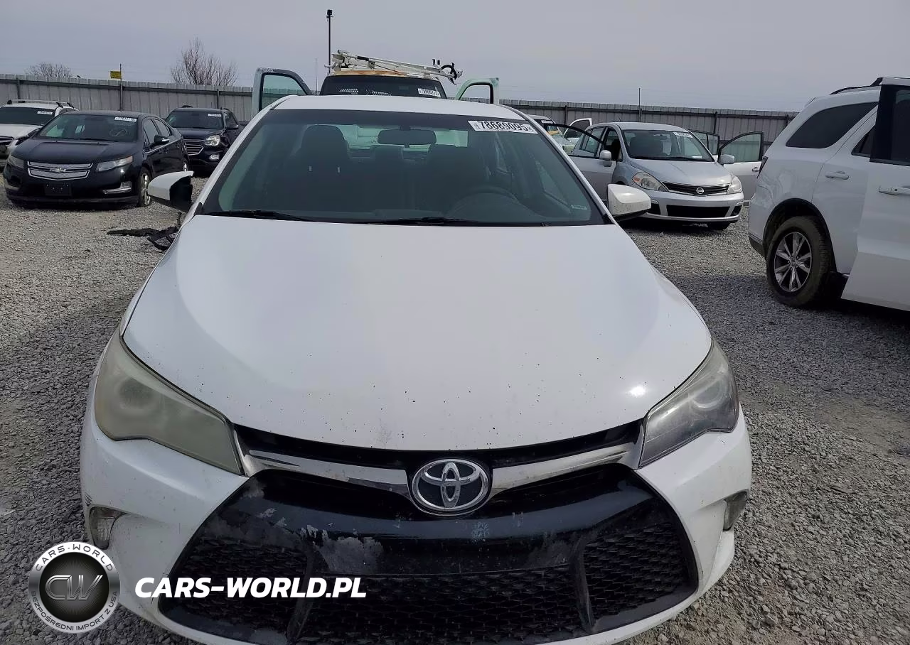 2017 Toyota Camry Se VIN:4T1BF1FK4HU738440 - 5