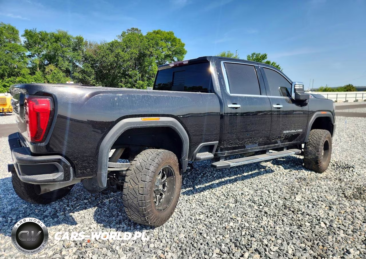 2022 GMC Sierra K2500 Denali VIN:1GT49REY7NF114589 - 3
