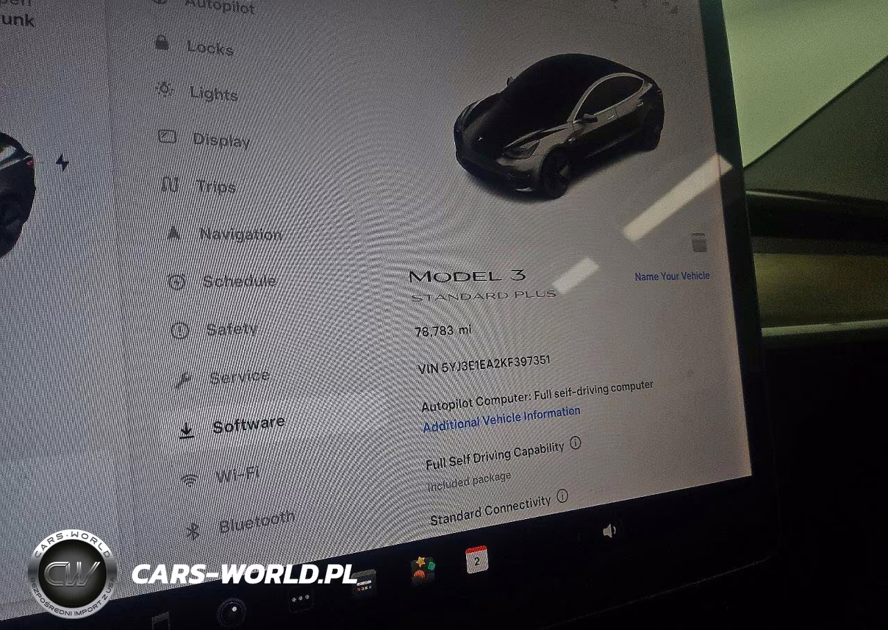 2019 Tesla Model 3 VIN:5YJ3E1EA2KF397351 - 9
