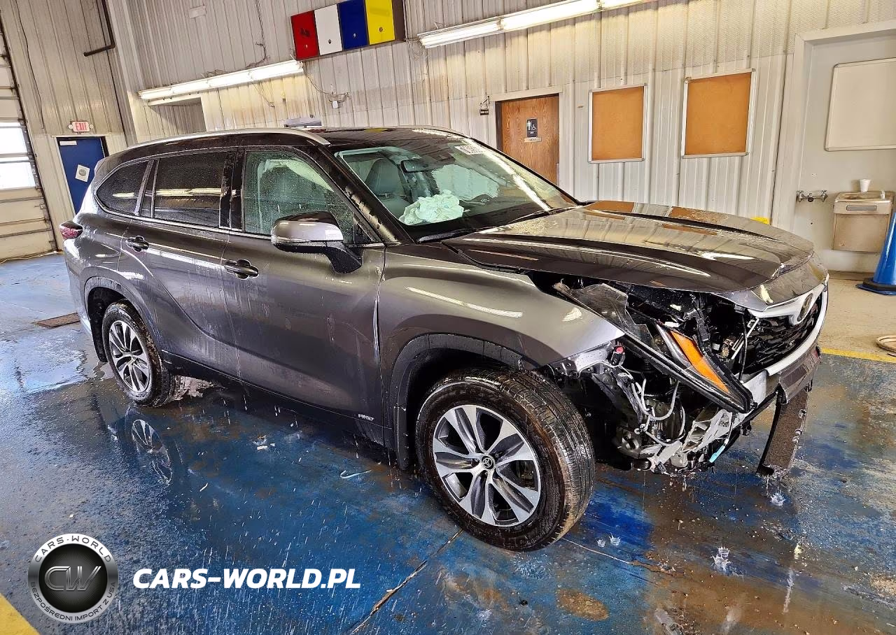 2025 Toyota Highlander Hybrid Xle VIN:5TDKBRCH3SS672000 - 4