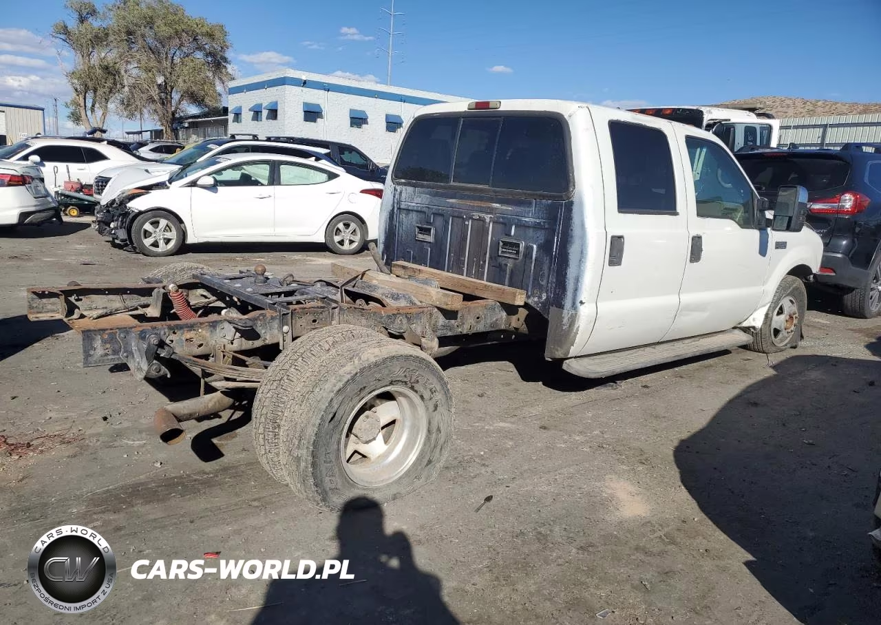 2002 Ford F350 Super Duty VIN:1FTWW32F52EA77206 - 3