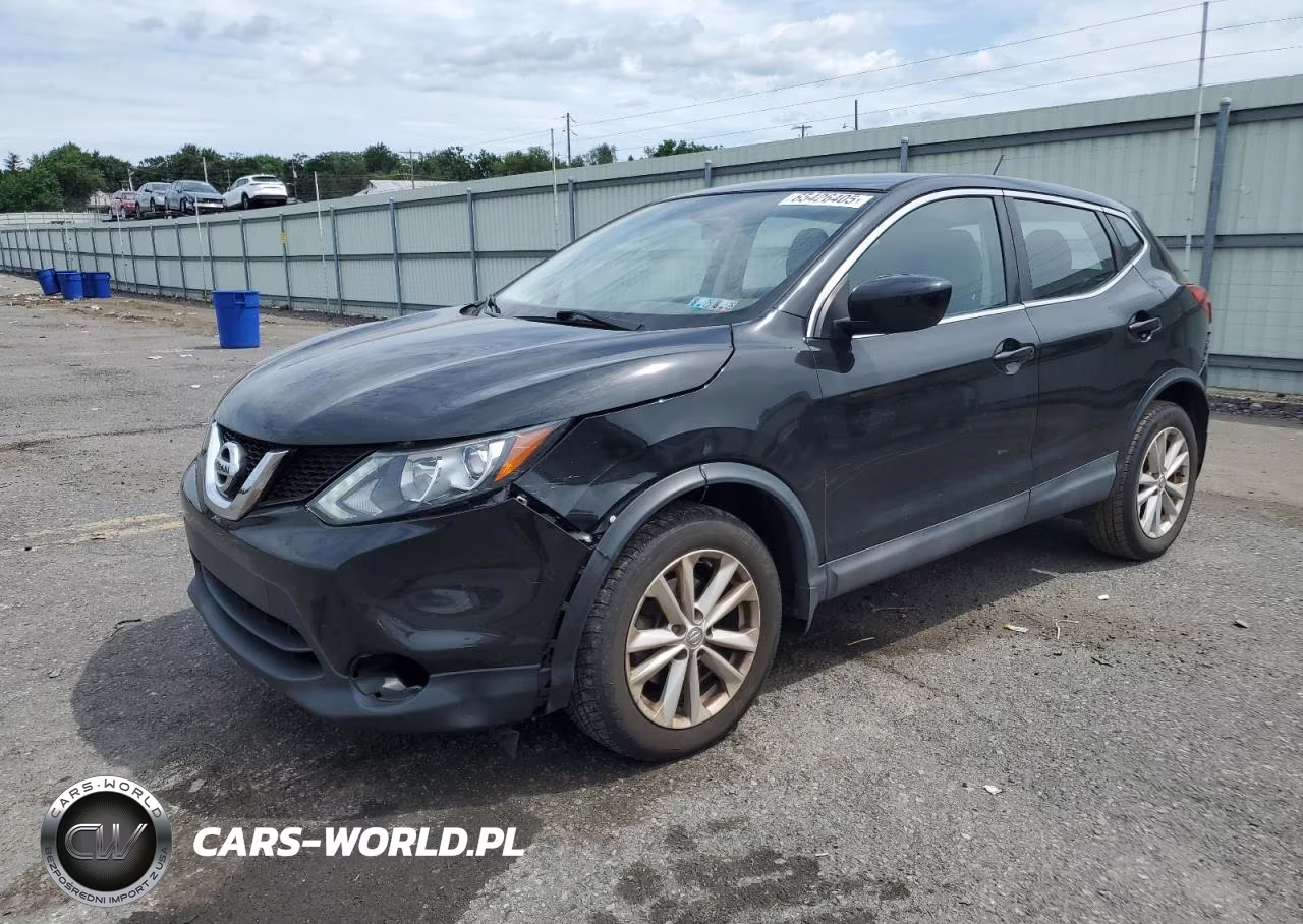 2017 Nissan Rogue Sport S