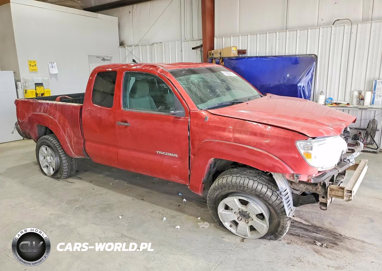 2014 Toyota Tacoma Access Cab VIN:5TFUX4EN5EX026018 - 4