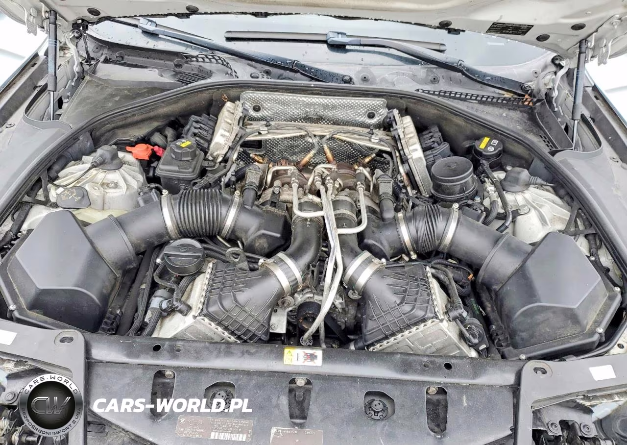 2016 BMW M5 VIN:WBSFV9C58GG343480 - 11
