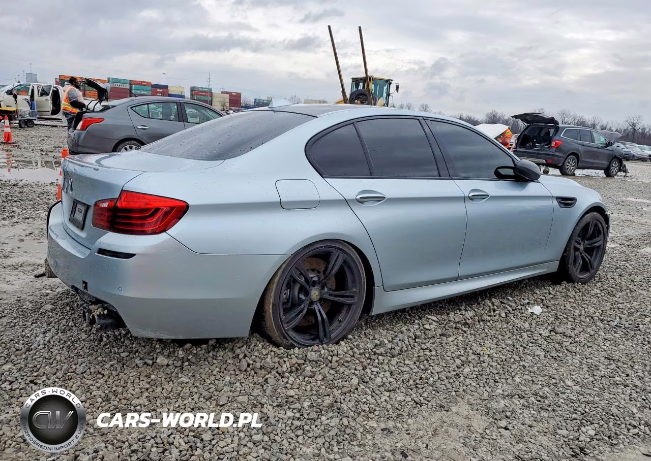 2016 BMW M5 VIN:WBSFV9C58GG343480 - 3