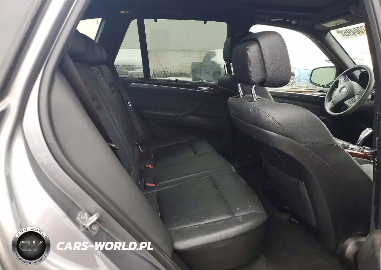 2012 BMW X5 xDrive35I VIN:5UXZV4C53CL761100 - 11
