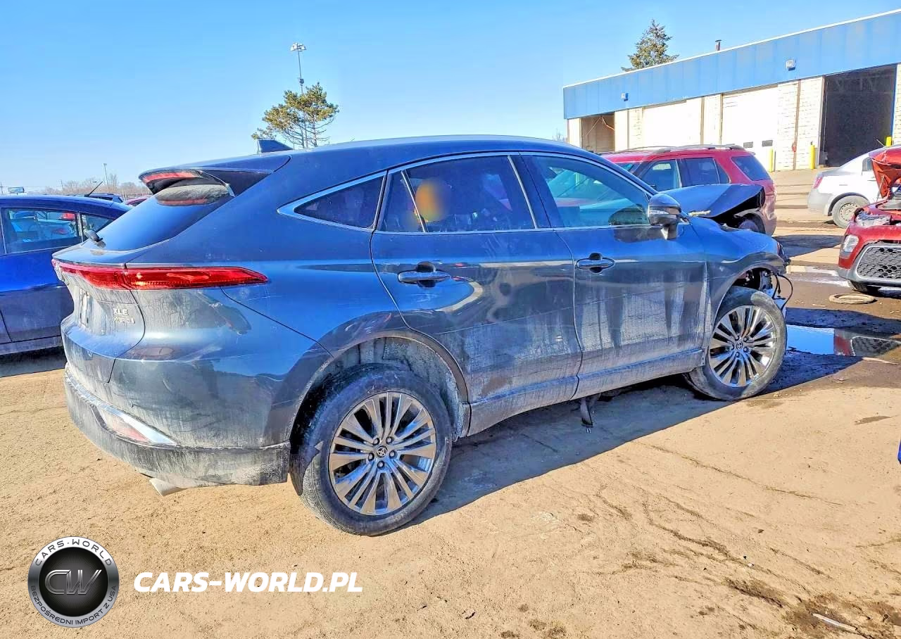 2022 Toyota Venza Le VIN:JTEAAAAHXNJ115410 - 3