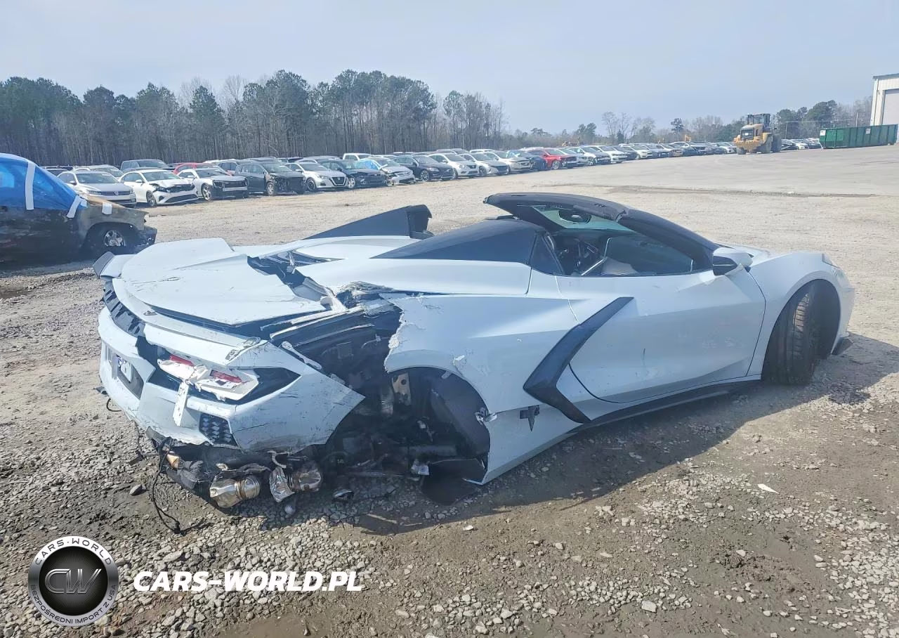 2022 Chevrolet Corvette Stingray 2Lt VIN:1G1YB3D45N5113683 - 3