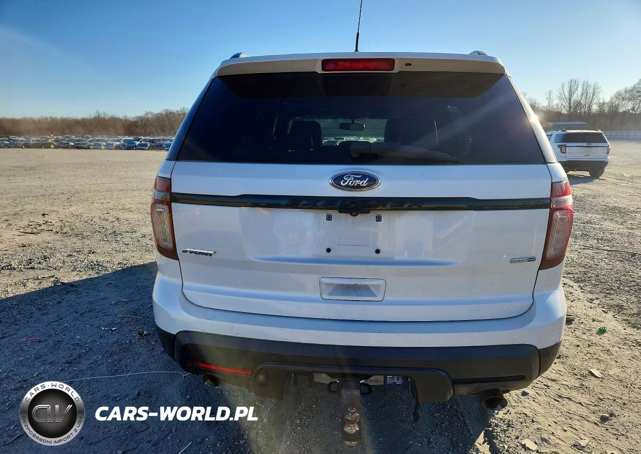 2015 Ford Explorer Sport VIN:1FM5K8GTXFGC30932 - 6