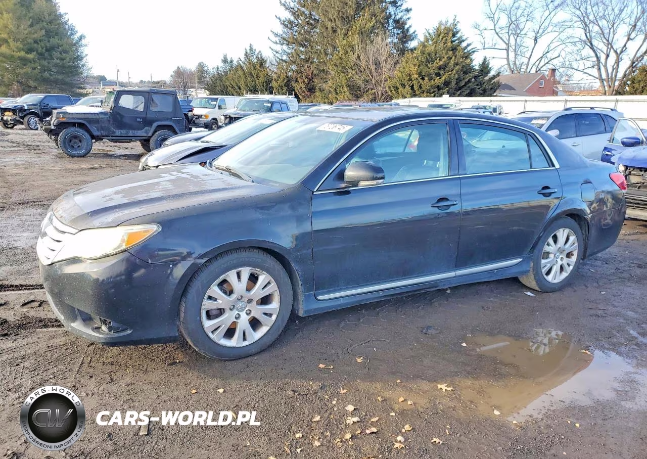 2012 Toyota Avalon Base