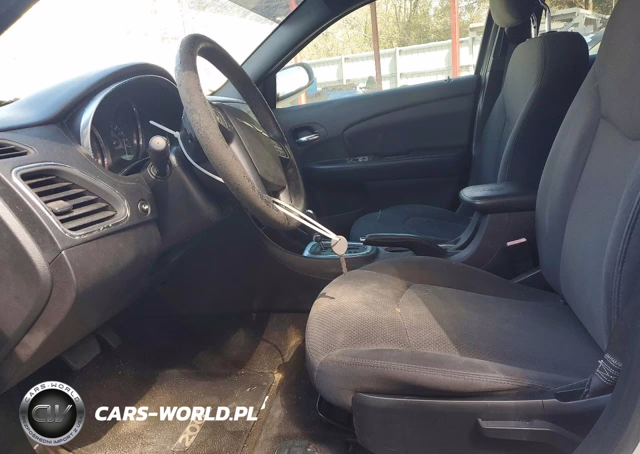 2014 Chrysler 200 Lx VIN:1C3CCBAB8EN123656 - 7