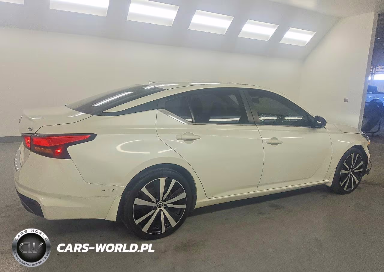 2019 Nissan Altima 2.5 Sr VIN:1N4BL4CV0KN319750 - 3