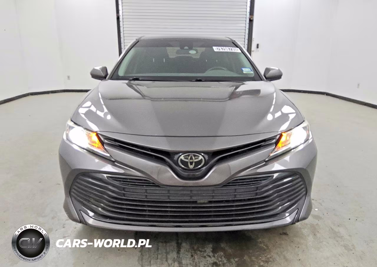 2019 Toyota Camry Le VIN:4T1B11HK3KU274737 - 5