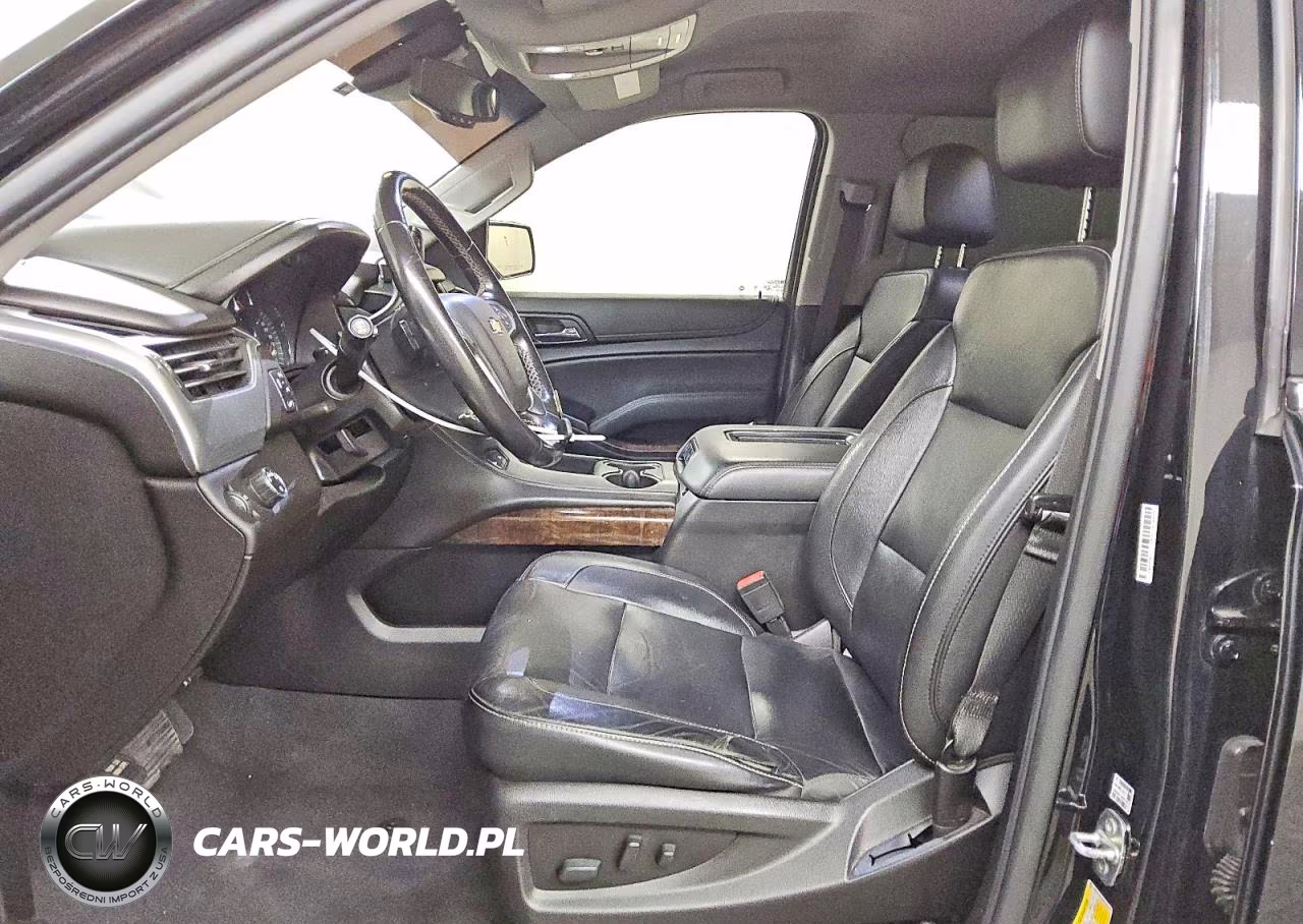 2019 Chevrolet Suburban C1500 Lt VIN:1GNSCHKC8KR282545 - 7