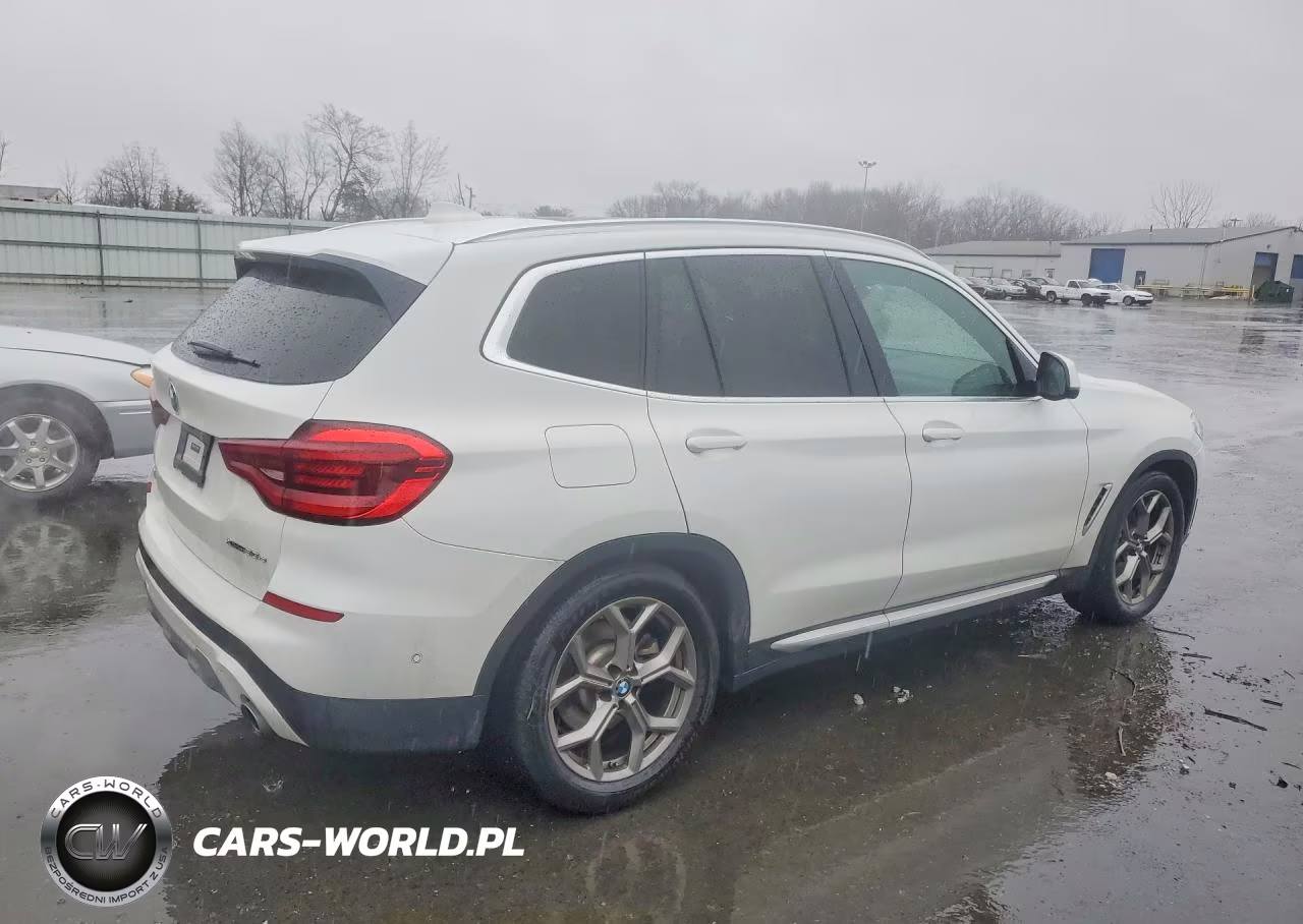 2021 BMW X3 xDrive30E VIN:5UXTS1C00M9H70629 - 3