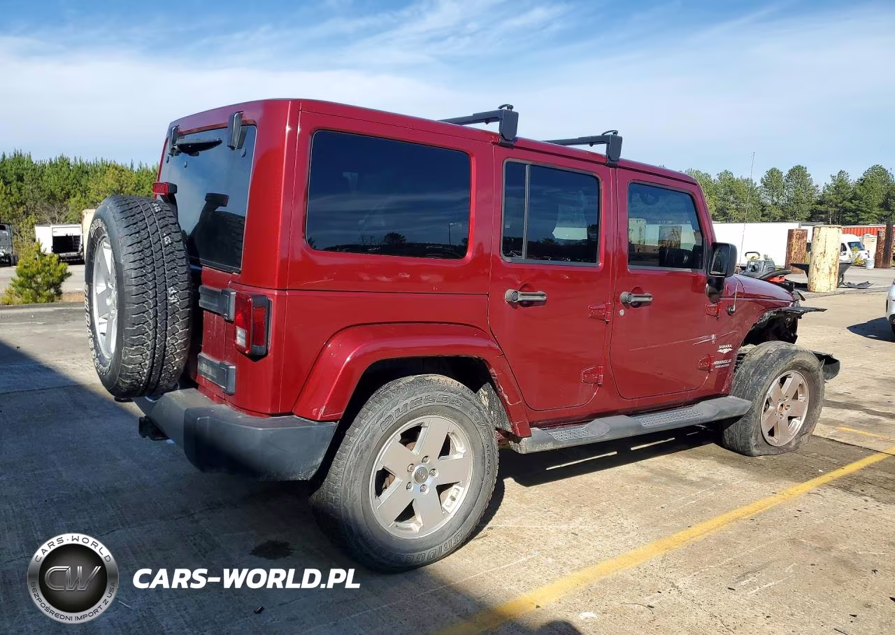 2011 Jeep Wrangler Unlimited Sahara VIN:1J4BA5H13BL559005 - 3