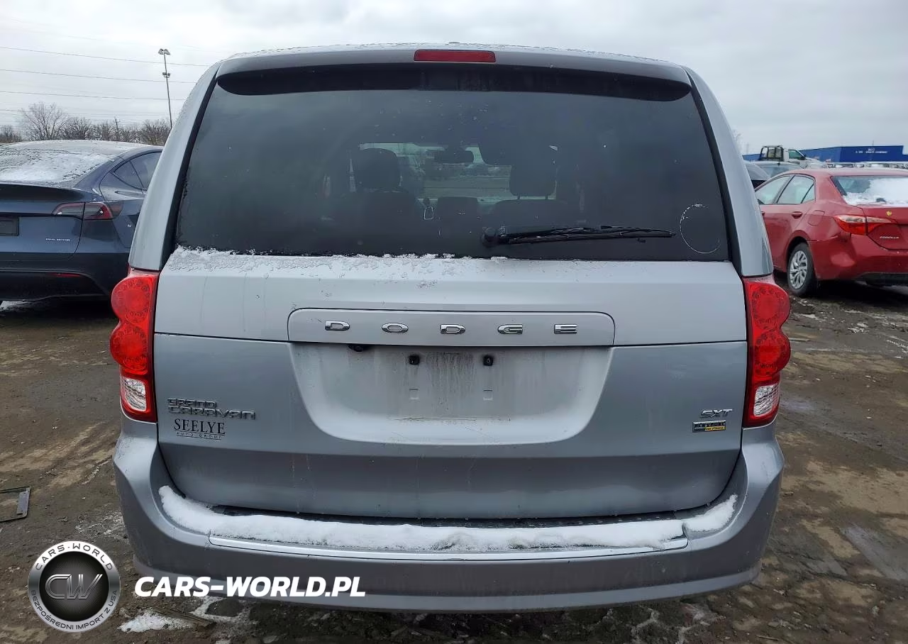 2019 Dodge Grand Caravan Sxt VIN:2C4RDGCG5KR761466 - 6
