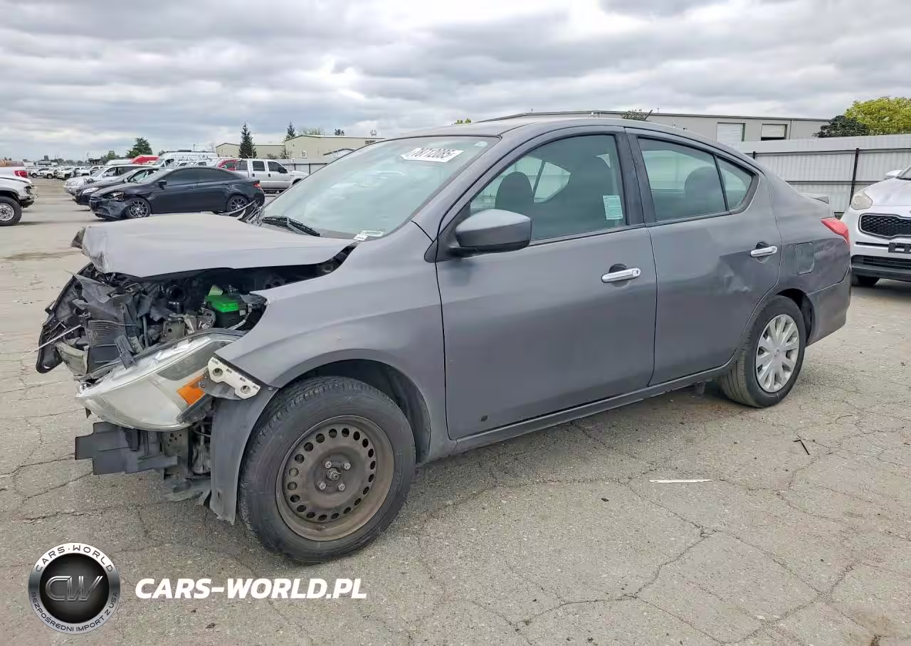 2016 Nissan Versa 1.6 Sv