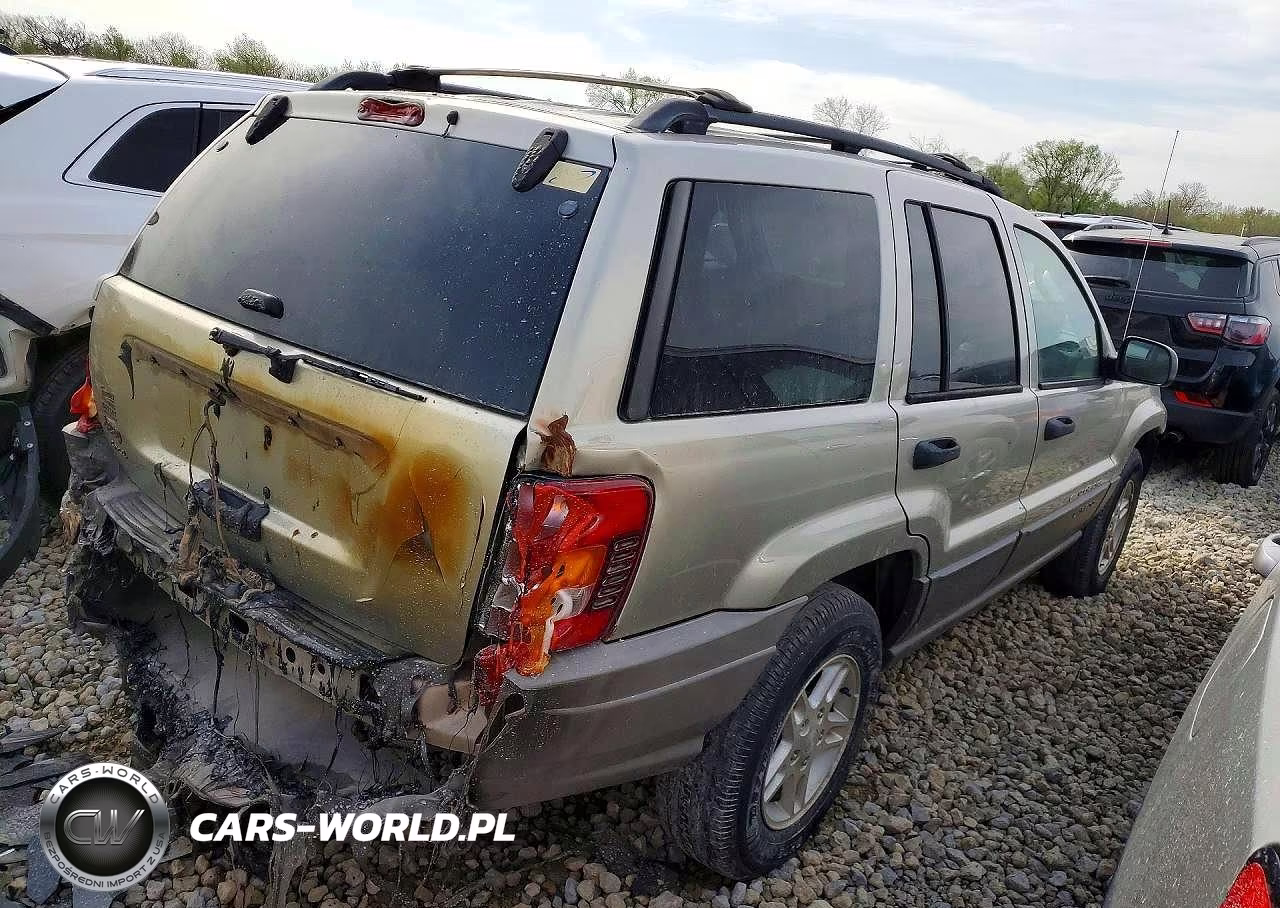 2004 Jeep Grand Cherokee Laredo VIN:1J4GW48S14C302213 - 3