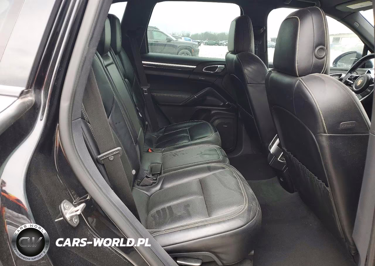 2017 Porsche Cayenne VIN:WP1AA2A21HKA86236 - 11