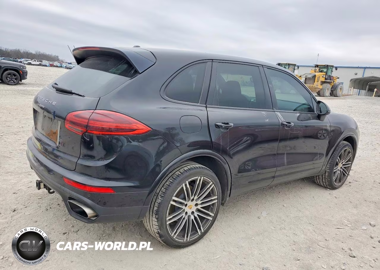 2017 Porsche Cayenne VIN:WP1AA2A21HKA86236 - 3