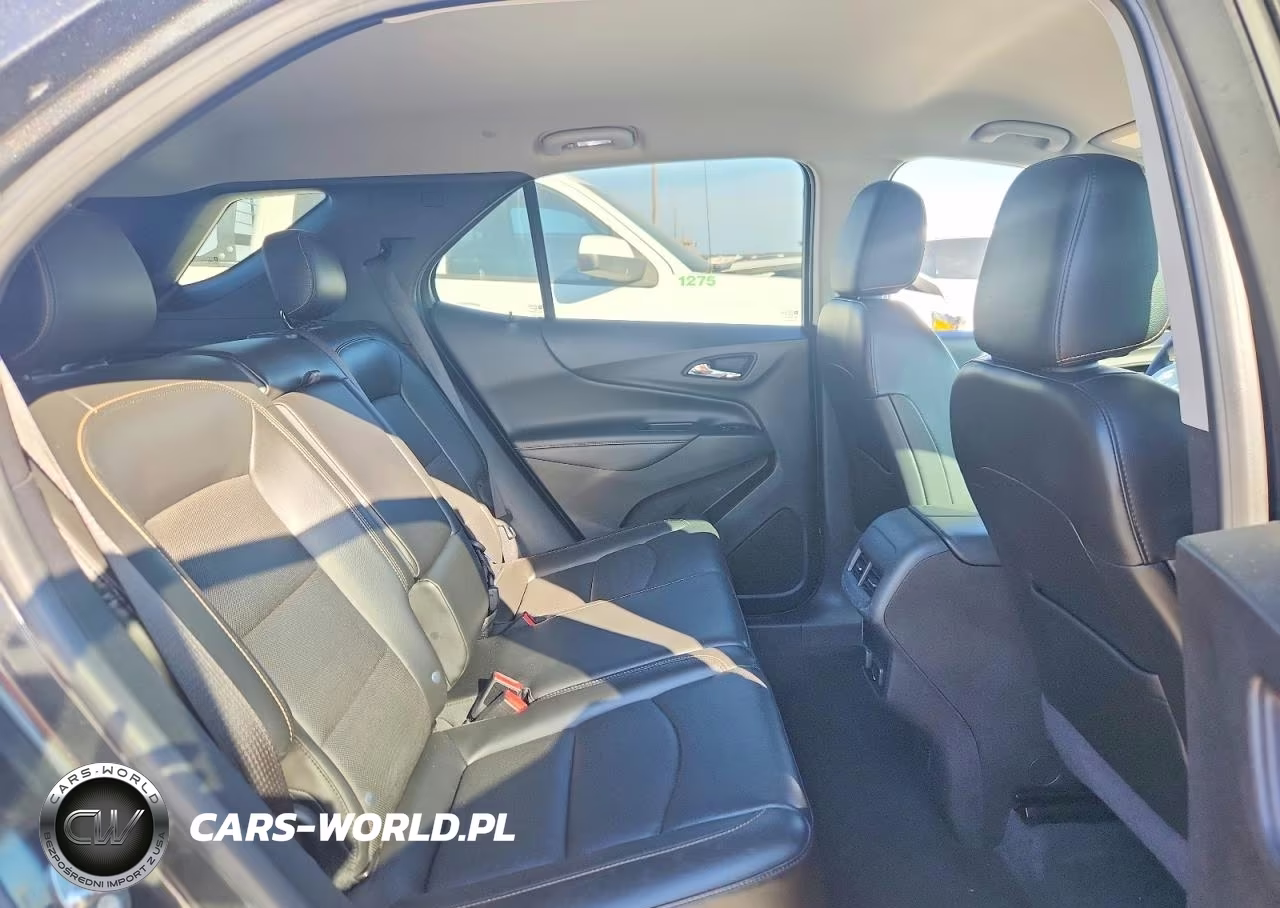 2018 Chevrolet Equinox Premier VIN:2GNAXMEV0J6133191 - 11