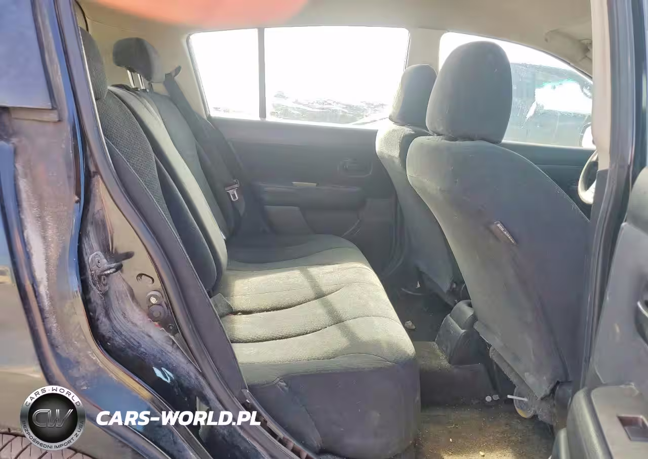 2010 Nissan Versa S VIN:3N1BC1CP1AL463707 - 11