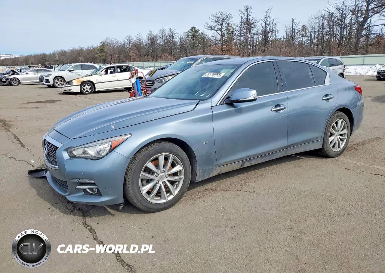 2015 Infiniti Q50 Premium – zdjęcie 1 z 12