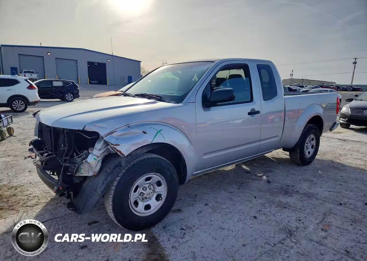2015 Nissan Frontier S