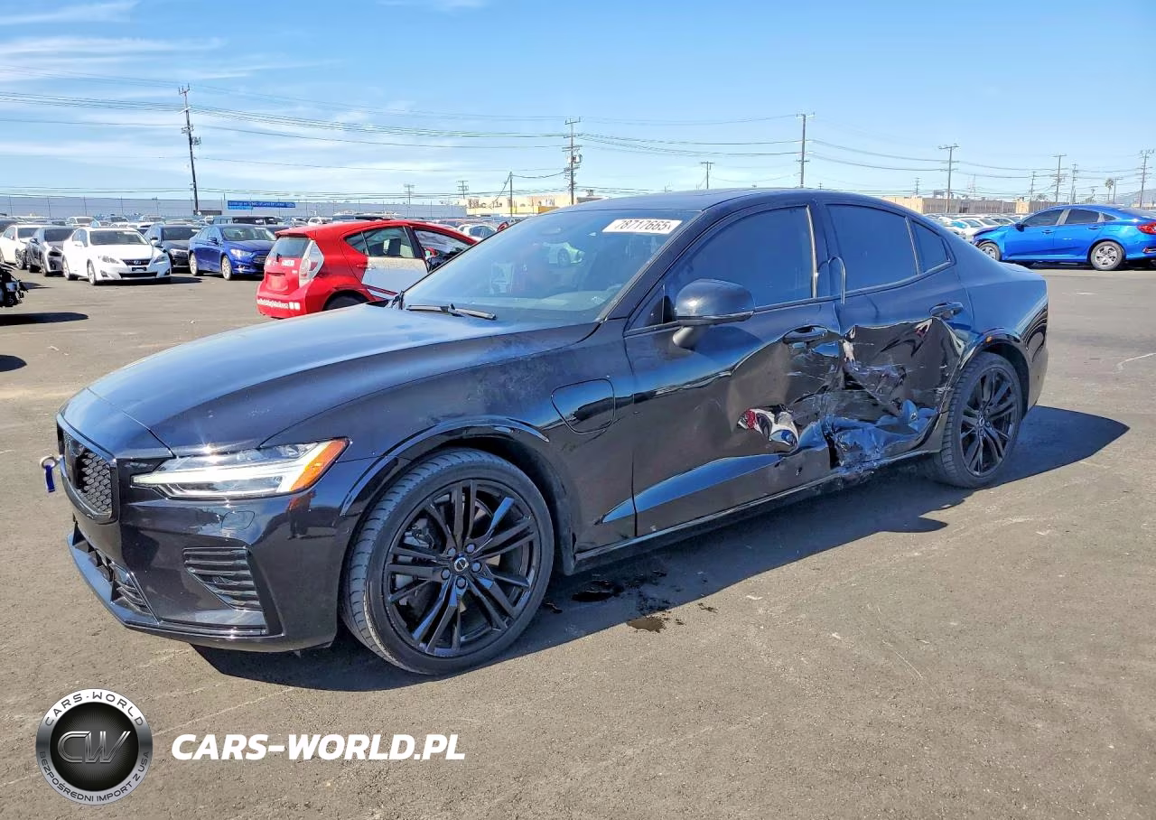 2024 Volvo S60 Plus