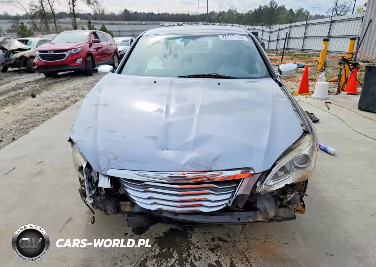 2013 Chrysler 200 Limited VIN:1C3CCBCG1DN559174 - 5