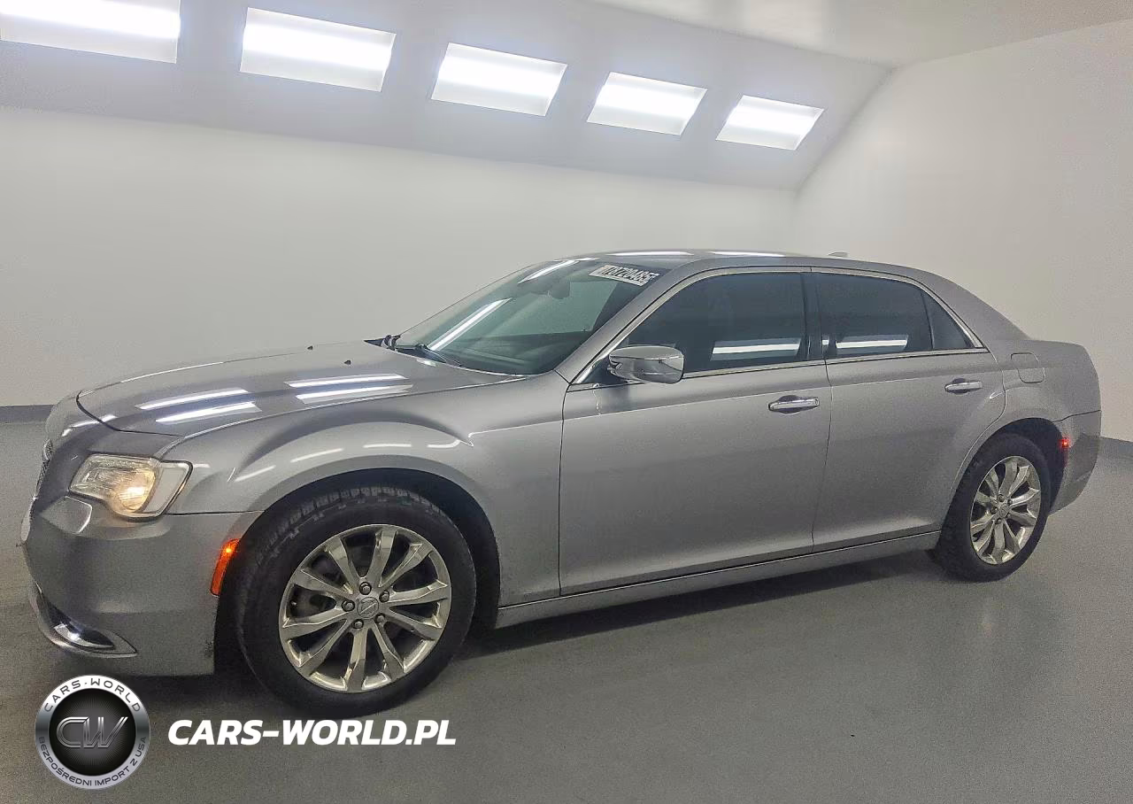 2018 Chrysler 300 Limited – zdjęcie 1 z 13