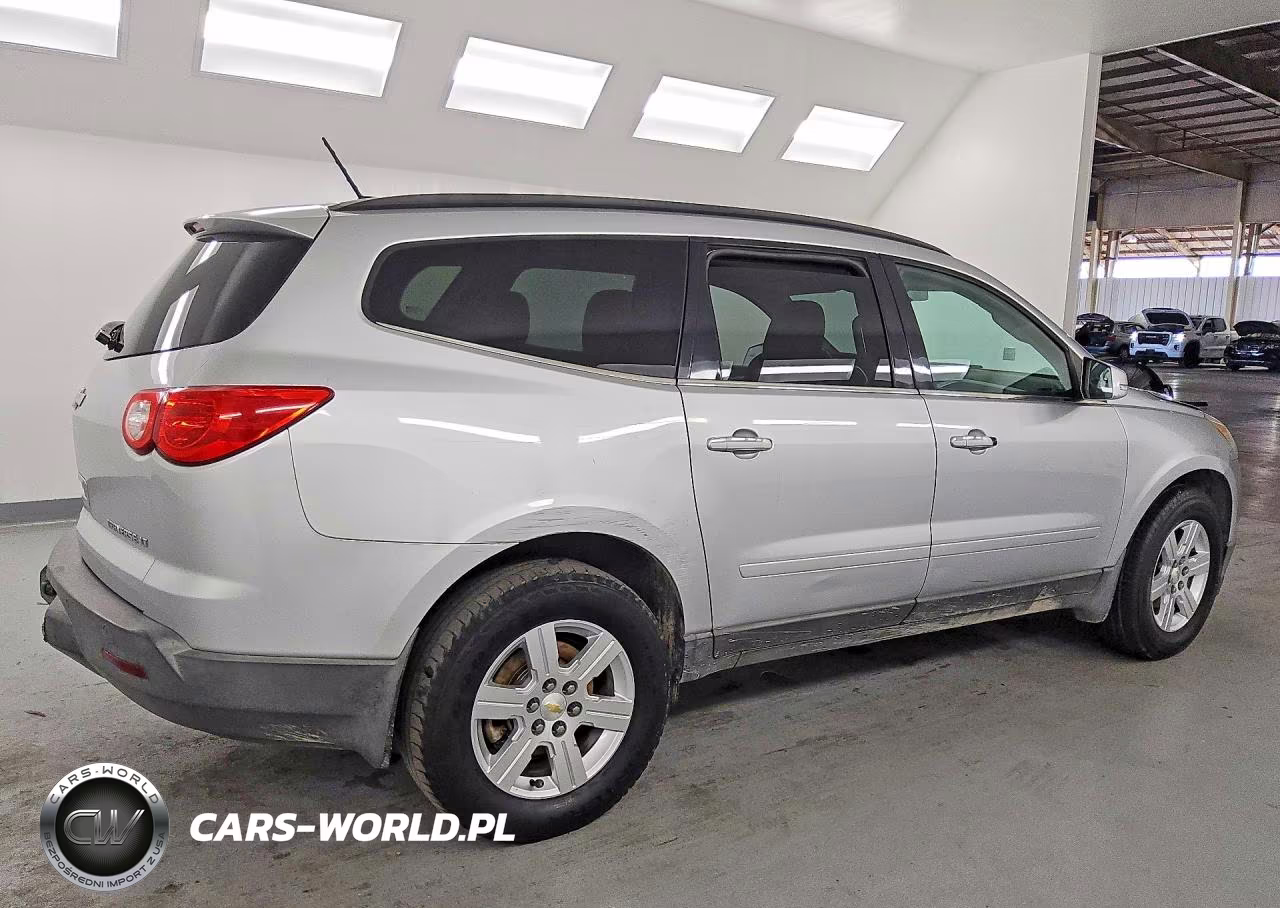 2012 Chevrolet Traverse Lt VIN:1GNKVGED0CJ129392 - 3