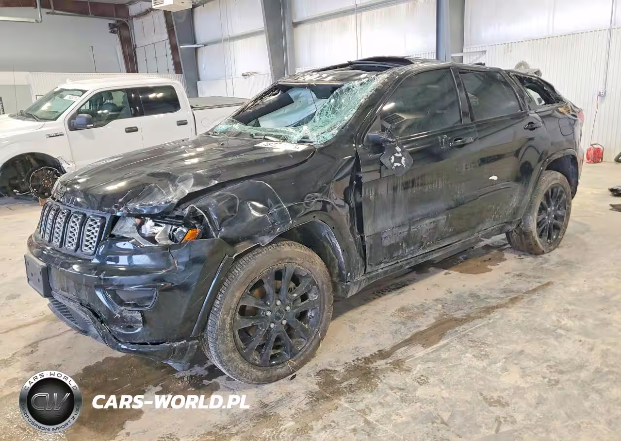 2018 Jeep Grand Cherokee Laredo