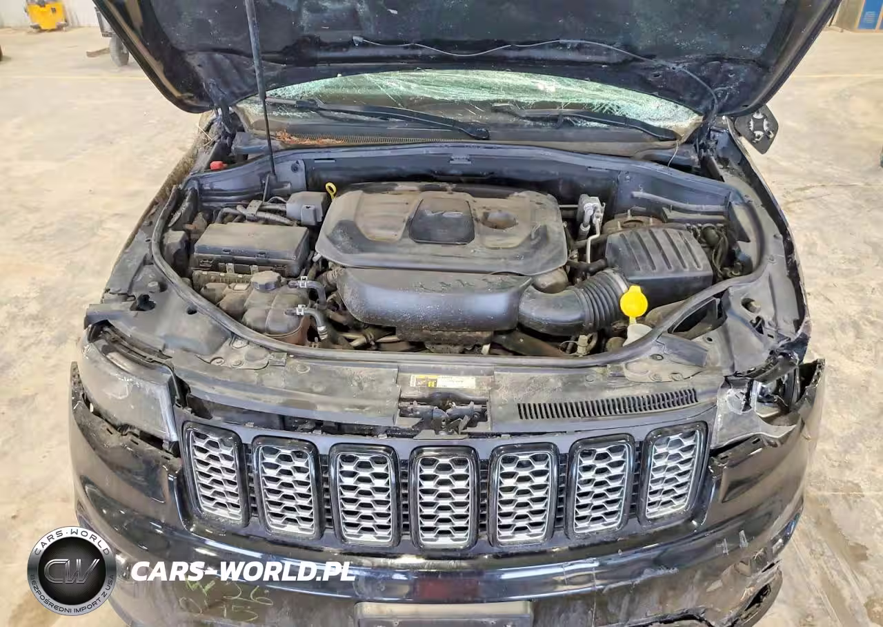 2018 Jeep Grand Cherokee Laredo VIN:1C4RJFAG9JC286613 - 12