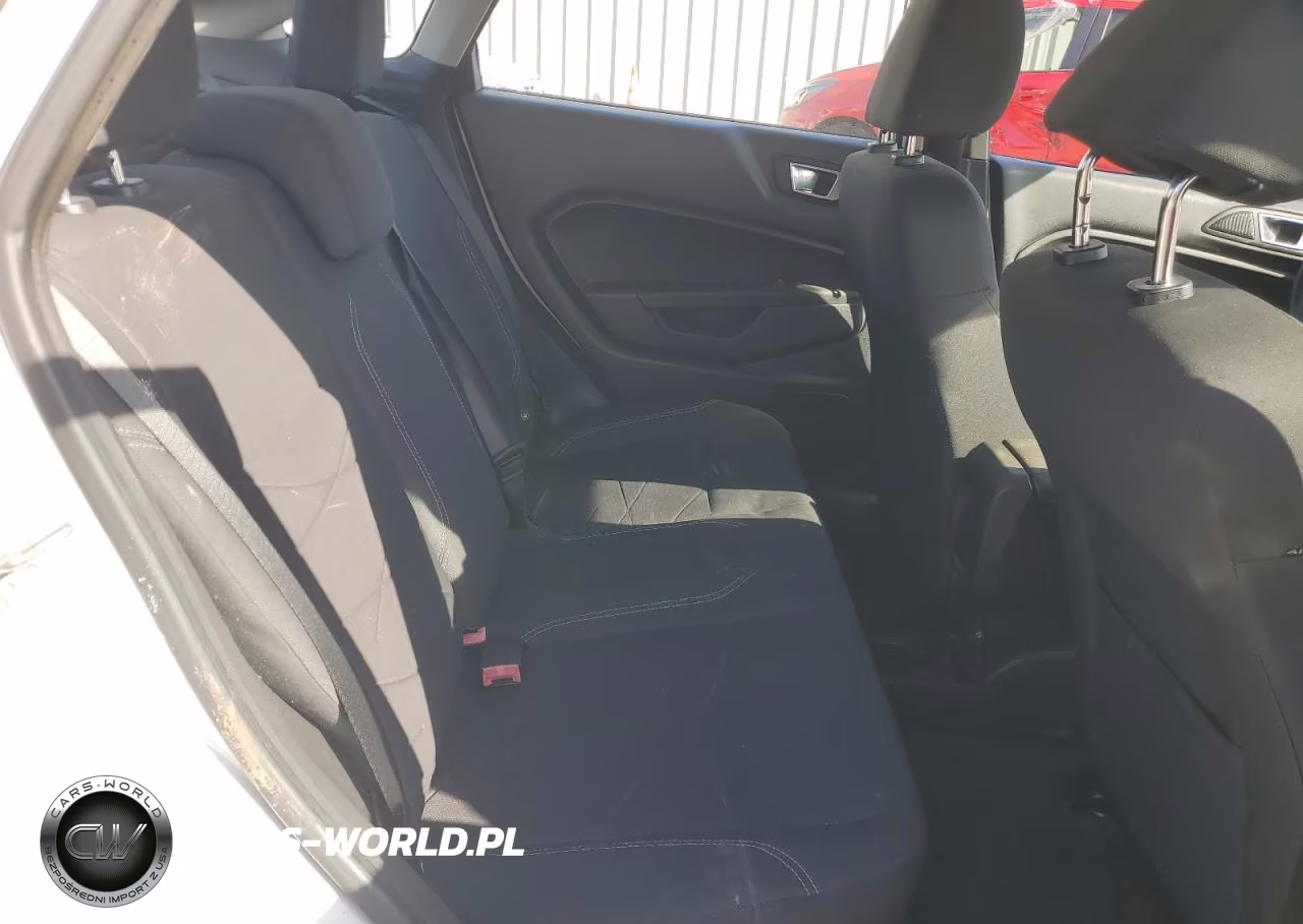 2014 Ford Fiesta Se VIN:3FADP4BJ0EM139128 - 10