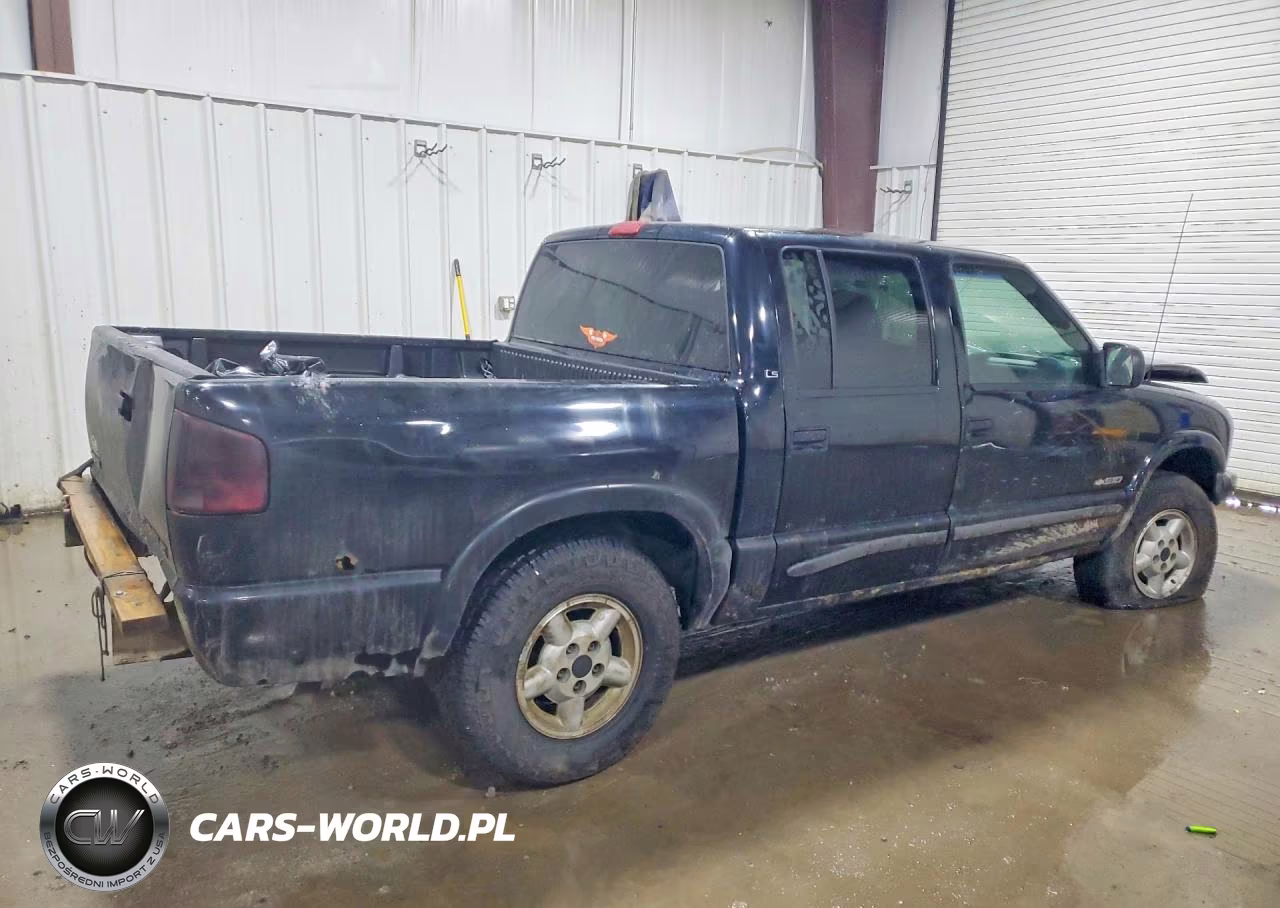 2003 Chevrolet S Truck S10 VIN:1GCDT13X03K186865 - 3