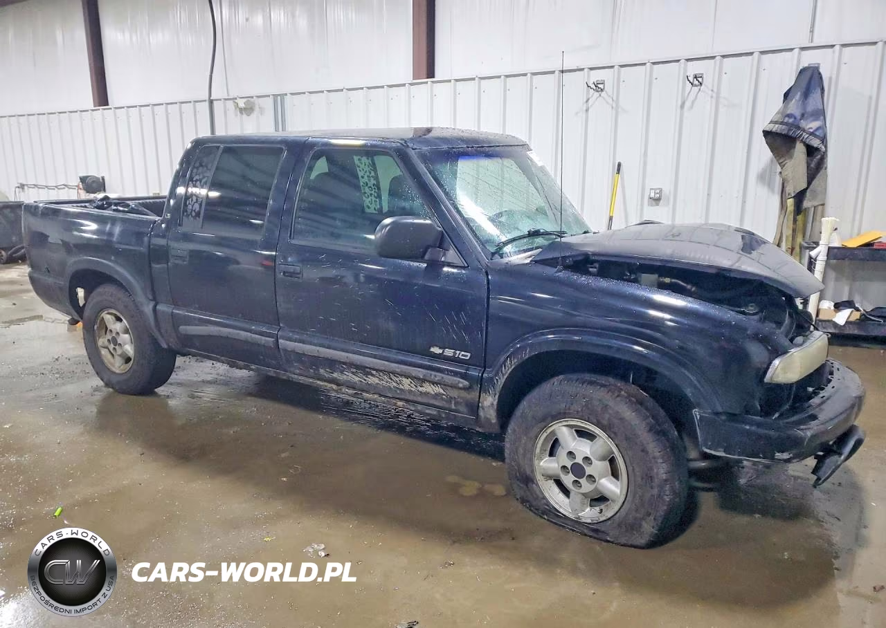 2003 Chevrolet S Truck S10 VIN:1GCDT13X03K186865 - 4
