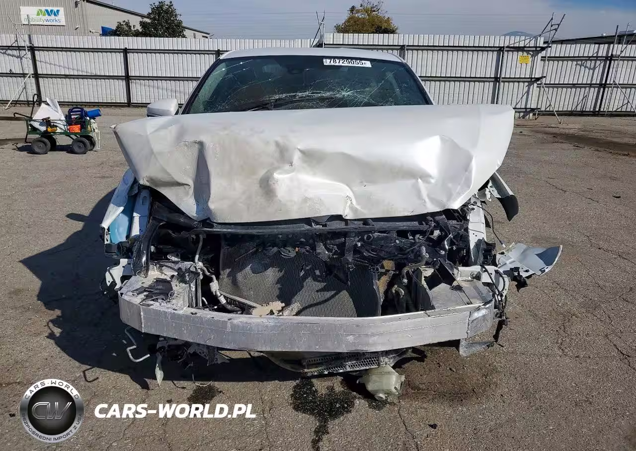 2020 Honda Clarity VIN:JHMZC5F18LC001474 - 5