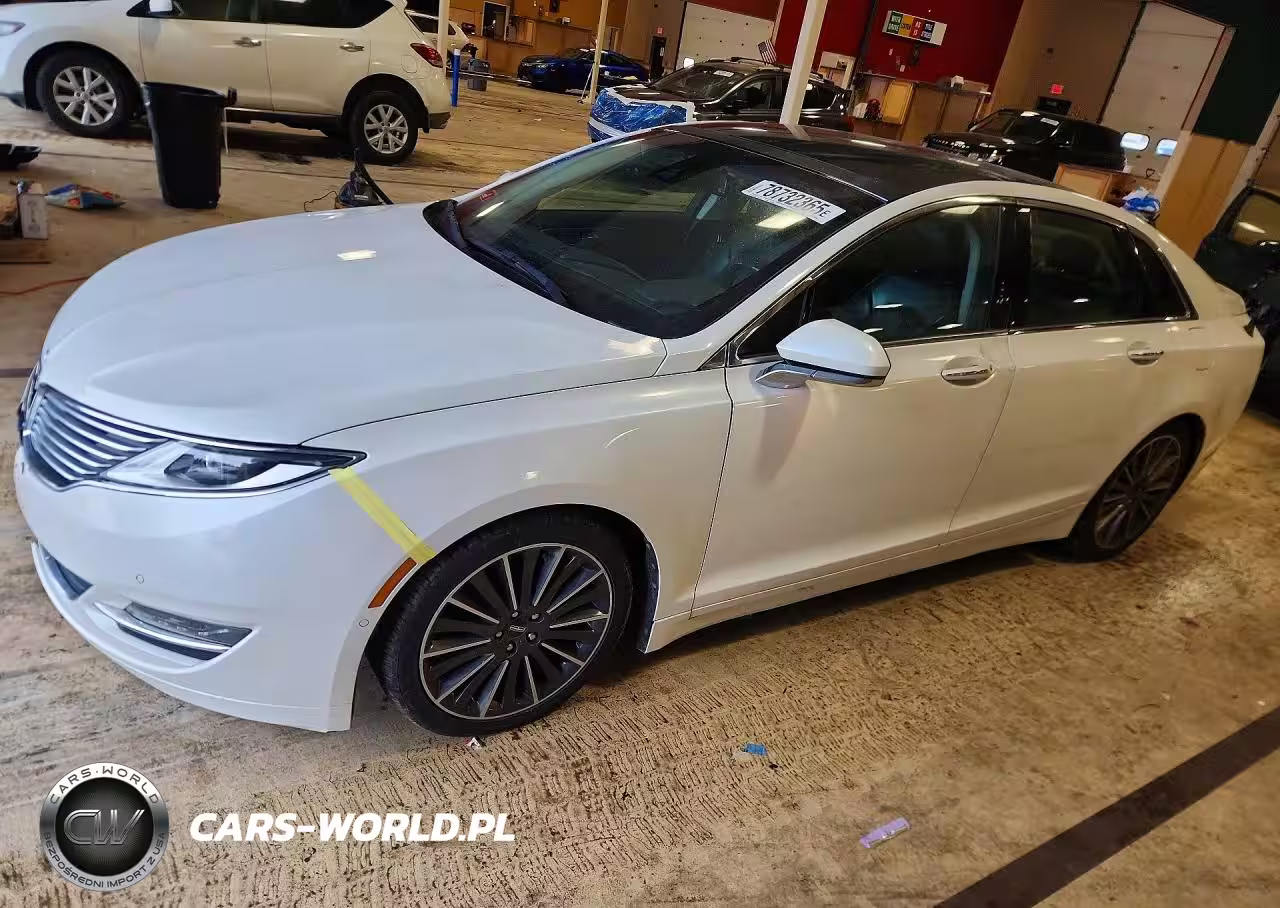 2013 Lincoln Townhouse Mkz