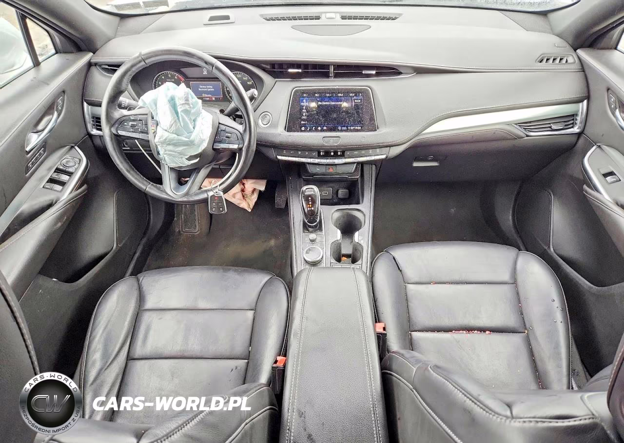 2020 Cadillac Xt4 Premium Luxury VIN:1GYFZDR47LF097822 - 8