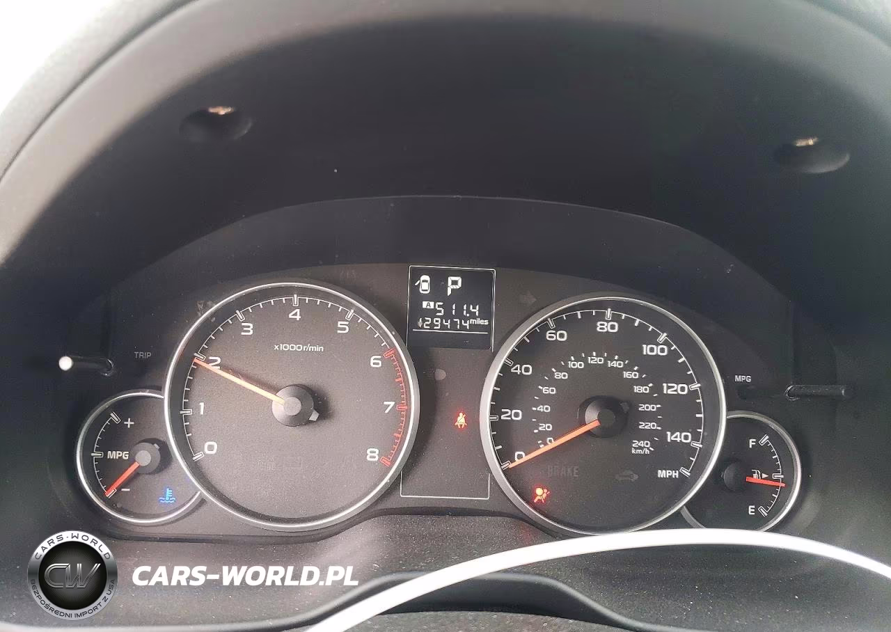 2014 Subaru Outback 2.5I Premium VIN:4S4BRCDC8E3217821 - 9