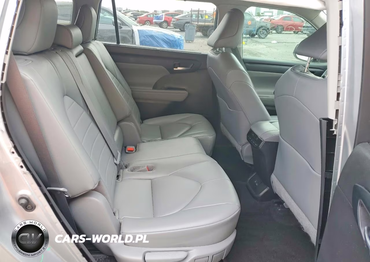 2023 Toyota Highlander Xle VIN:5TDKDRAH8PS003130 - 11
